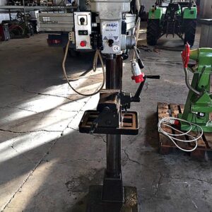 Trapano a colonna Serrmac Rag 20/22 usato
